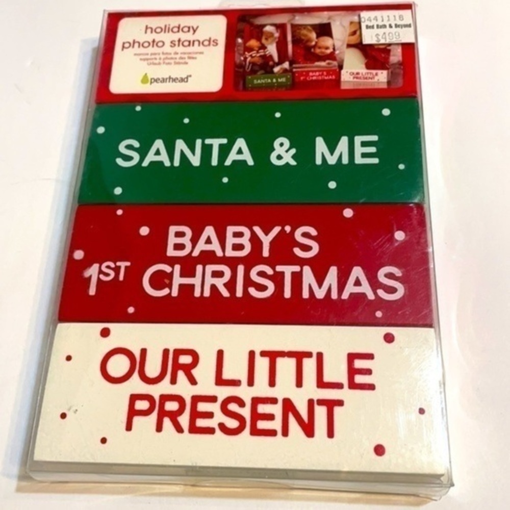 Pearhead Bed bath and beyond red white green Holiday photo stands one size